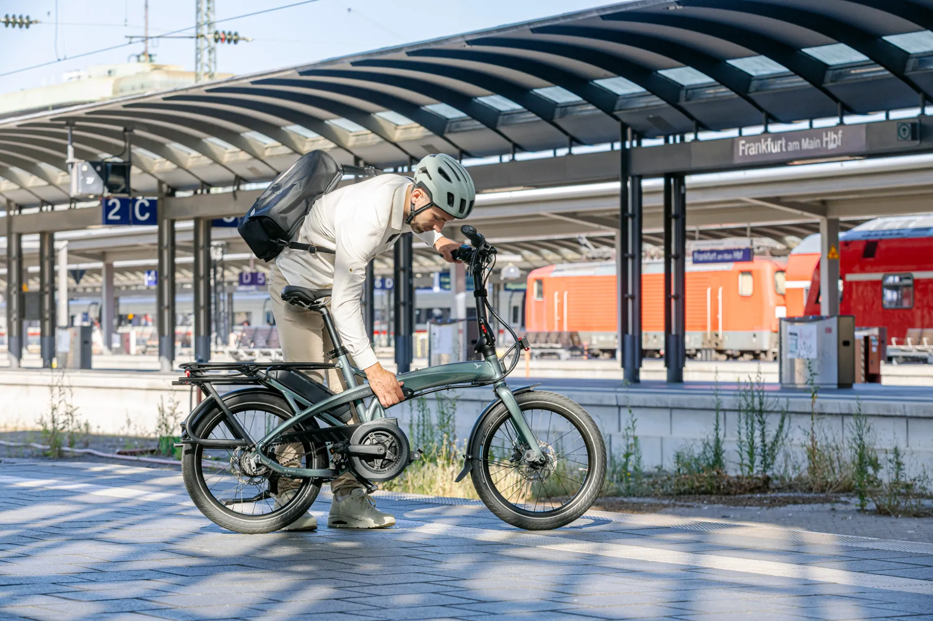 Vektron P10 (Gen 4) Folding E-Bike - Image 4